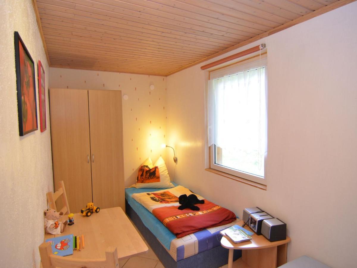 Beautiful Holiday Home With Covered Veranda Friedrichroda Ngoại thất bức ảnh