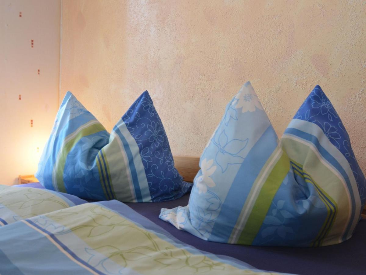 Beautiful Holiday Home With Covered Veranda Friedrichroda Ngoại thất bức ảnh