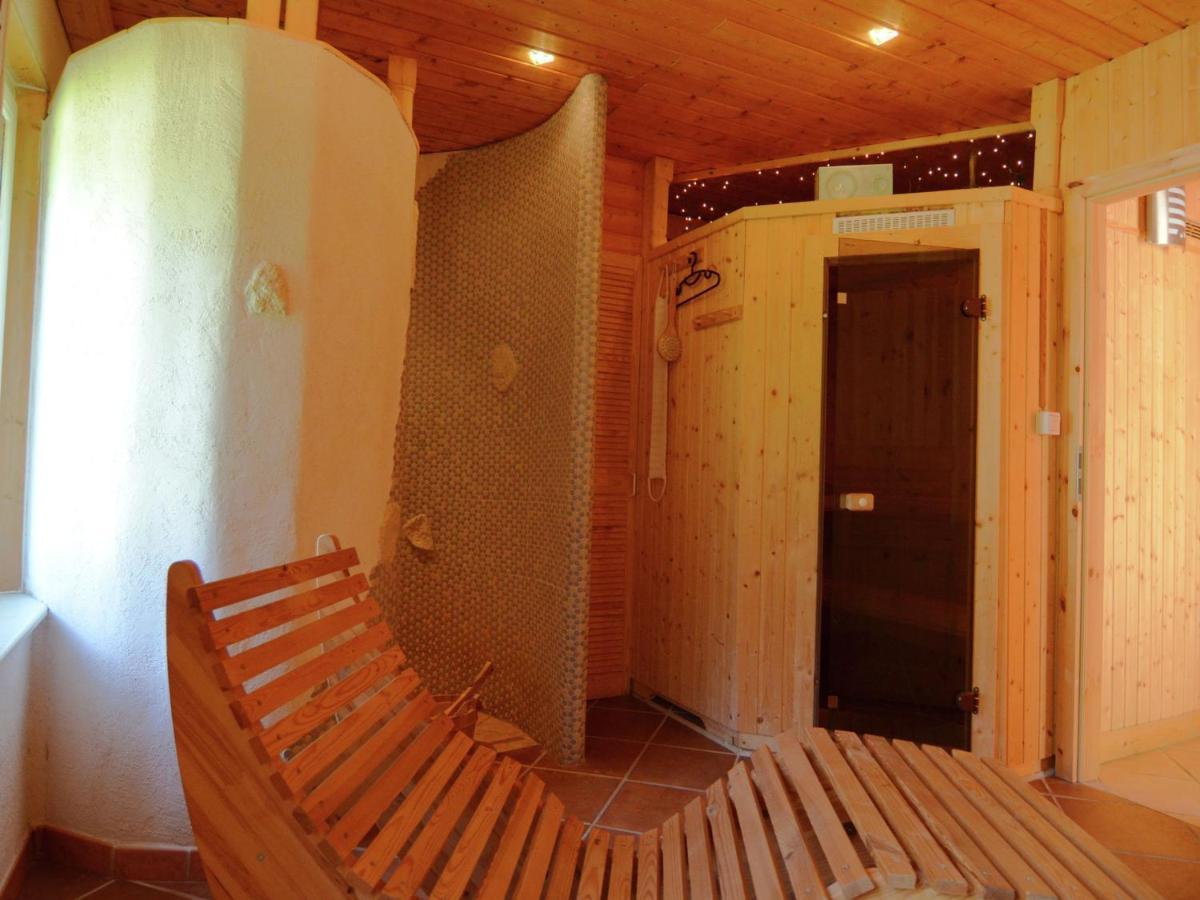 Beautiful Holiday Home With Covered Veranda Friedrichroda Ngoại thất bức ảnh